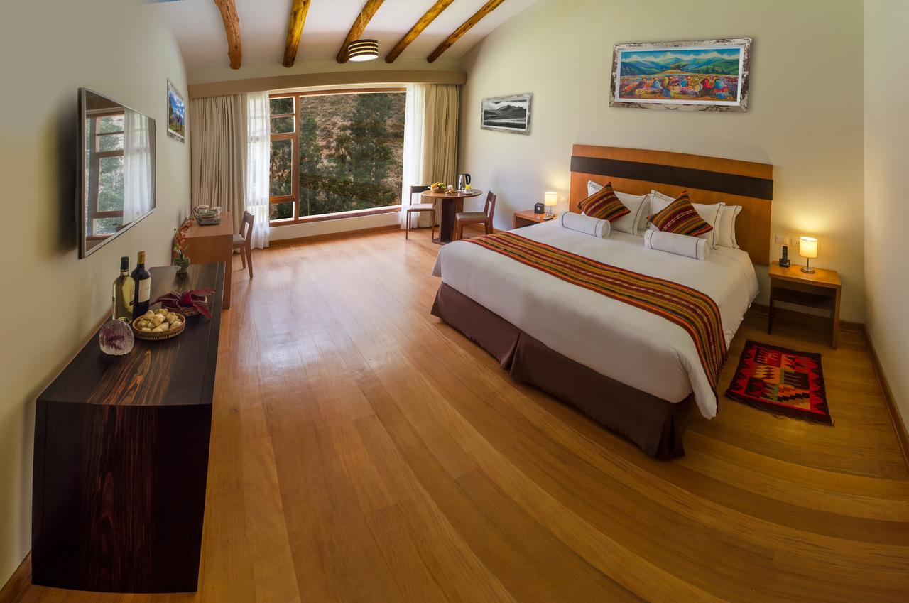 Taypikala Deluxe Valle Sagrado Урубамба Екстериор снимка