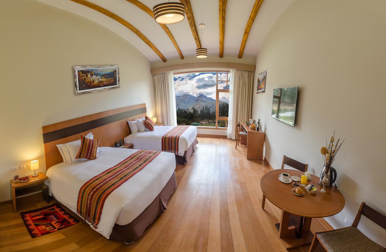 Taypikala Deluxe Valle Sagrado Урубамба Екстериор снимка