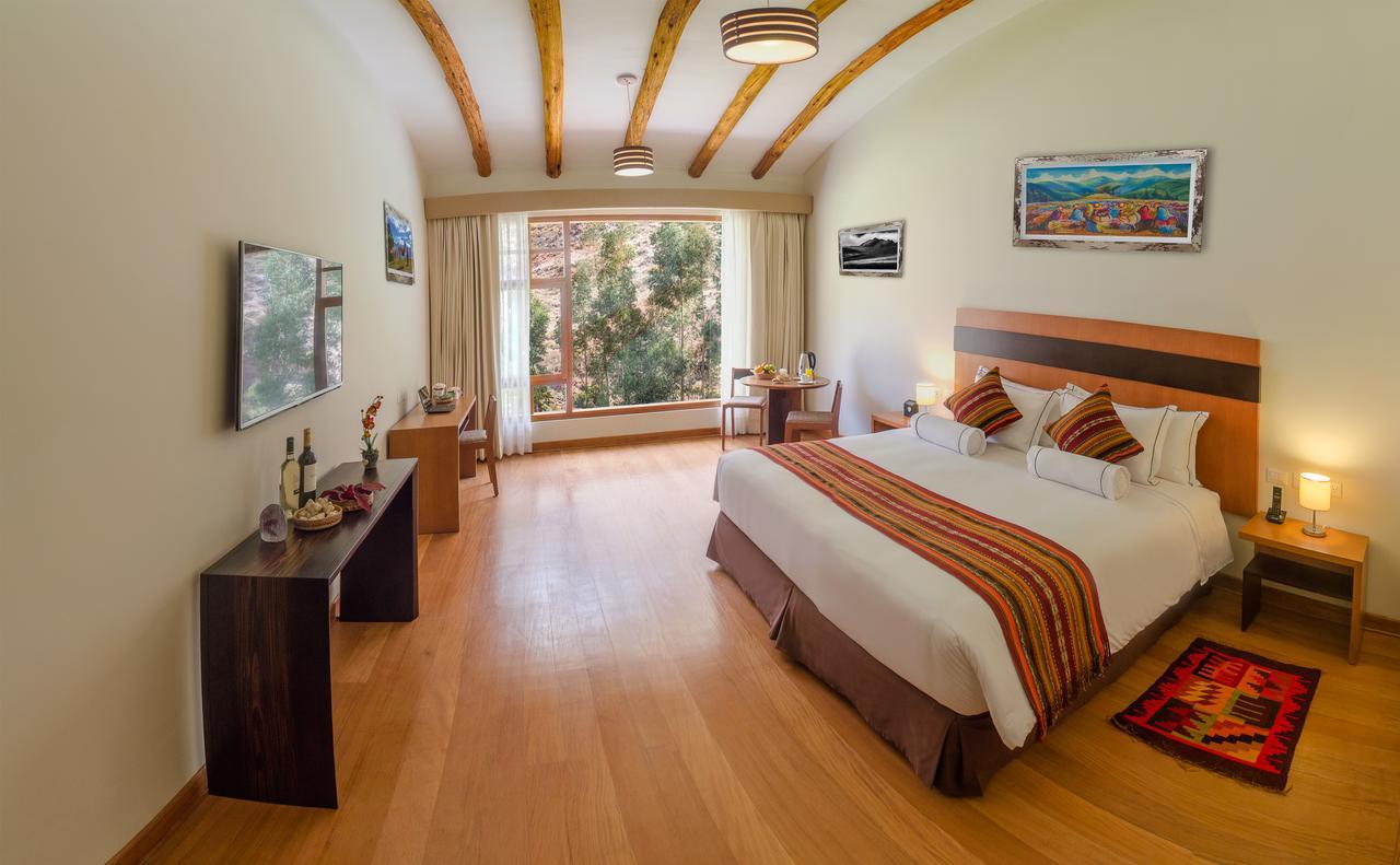 Taypikala Deluxe Valle Sagrado Урубамба Екстериор снимка