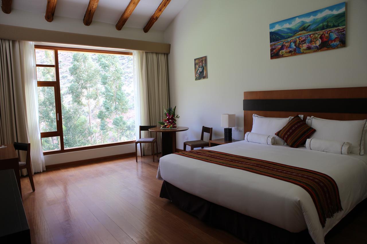 Taypikala Deluxe Valle Sagrado Урубамба Екстериор снимка